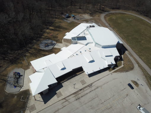 44,000 sq ft TPO Flat Roof – Antler River School